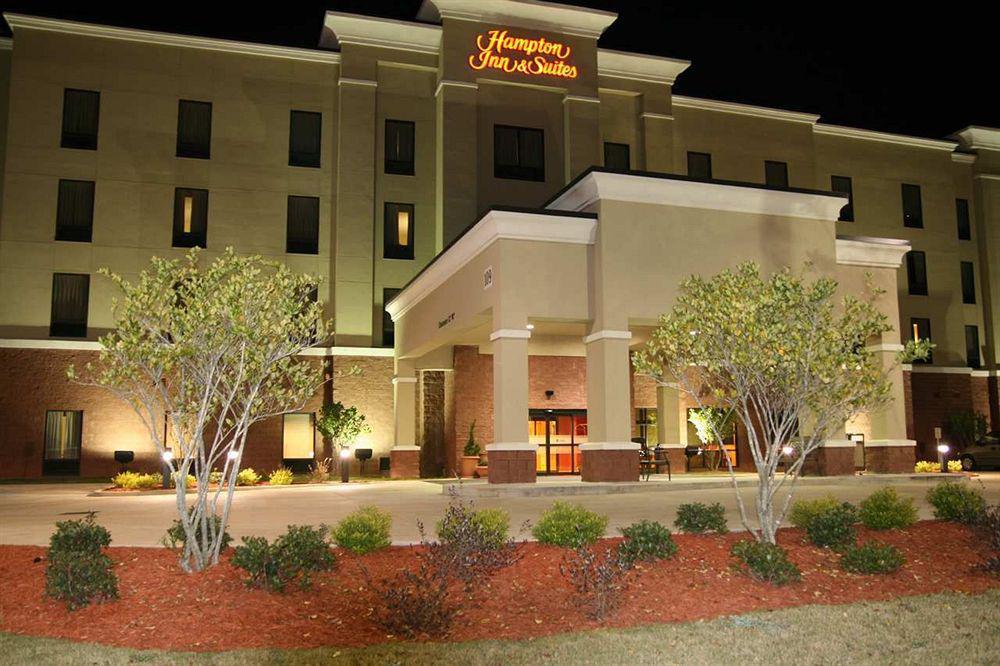 Hampton Inn & Suites Mccomb Exterior foto